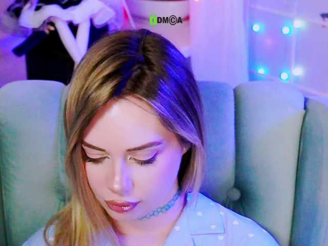 0------0 from BongaCams