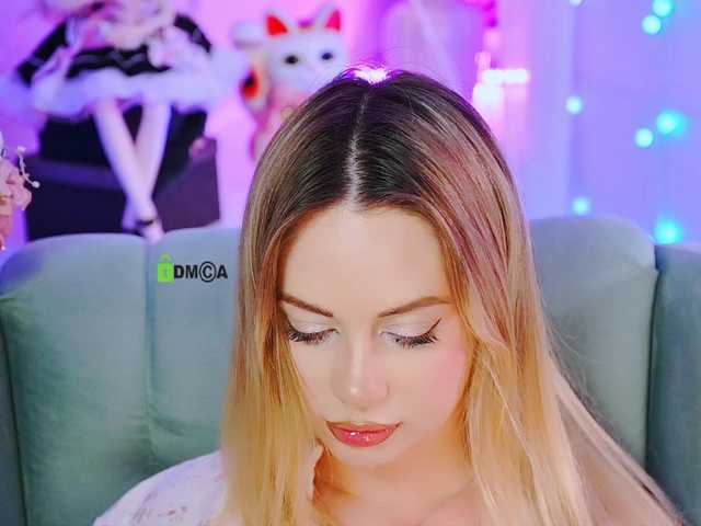 0------0's BongaCams show and profile