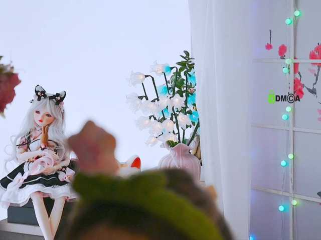 0------0's BongaCams show and profile