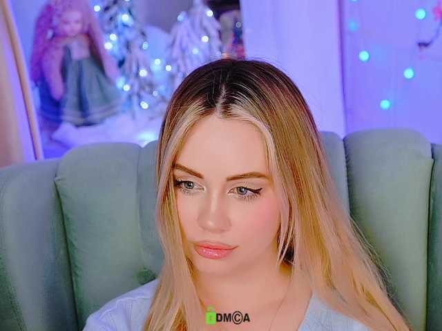 0------0's BongaCams show and profile