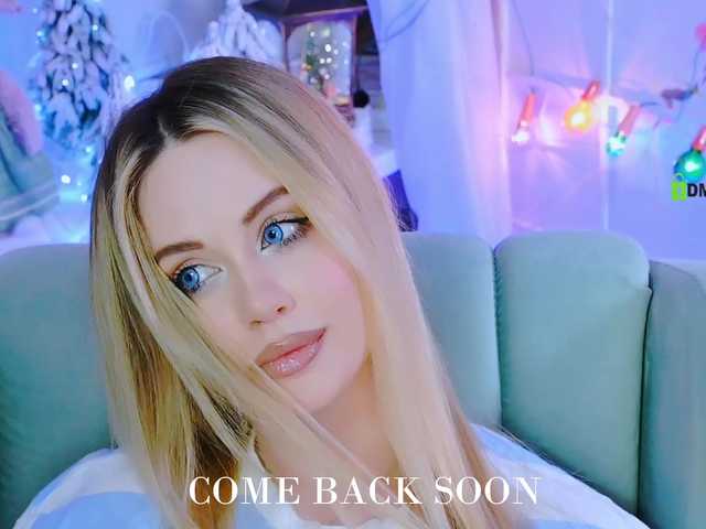 0------0's BongaCams show and profile