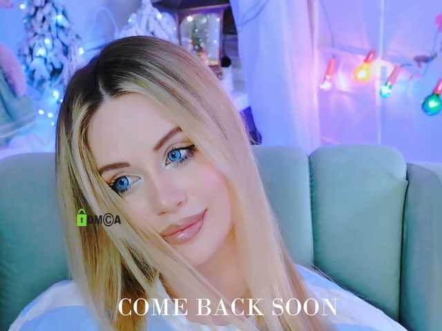 0------0's BongaCams show and profile