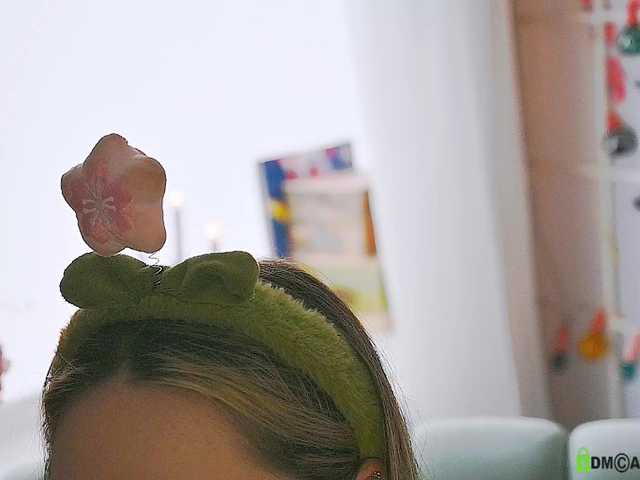 000--- – webcam model profile photo