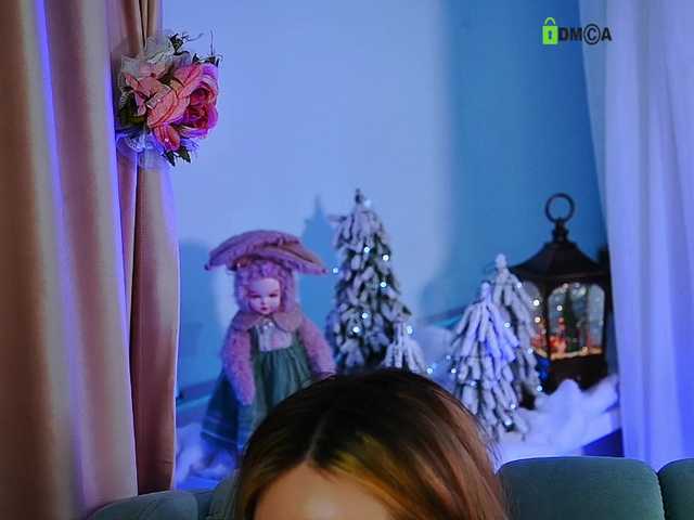 0------0's BongaCams show and profile