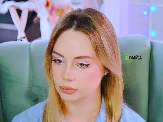 0------0's BongaCams show and profile