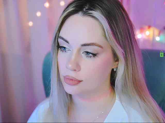 000--- Live Webcam on BongaCams