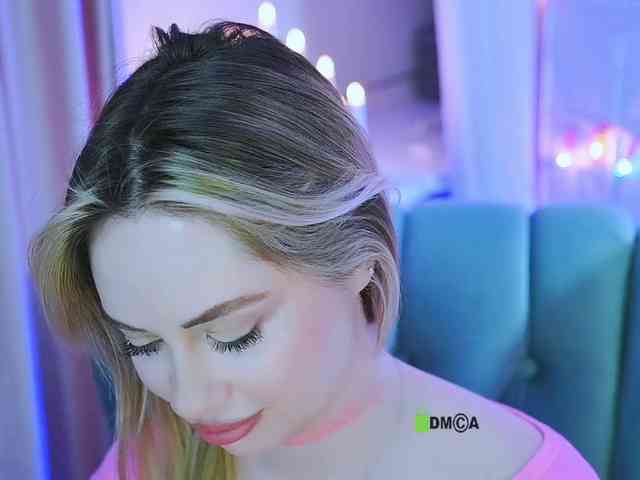 000--- Live Webcam on BongaCams