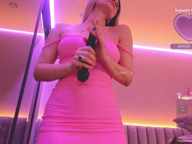 Monika-22's BongaCams show and profile