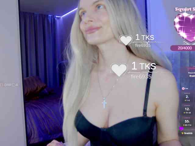 Monika-22 webcam