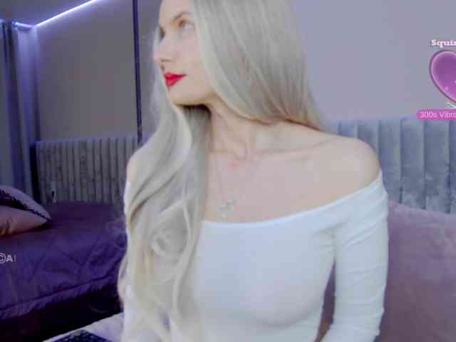 Monika-22 webcam