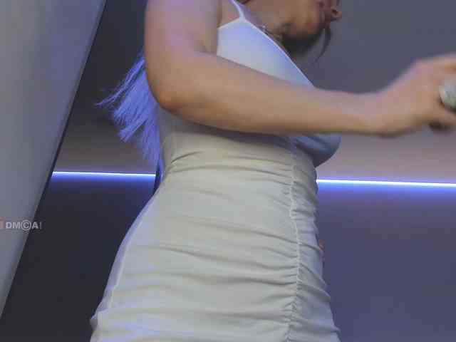 Monika-22 Live Webcam on BongaCams