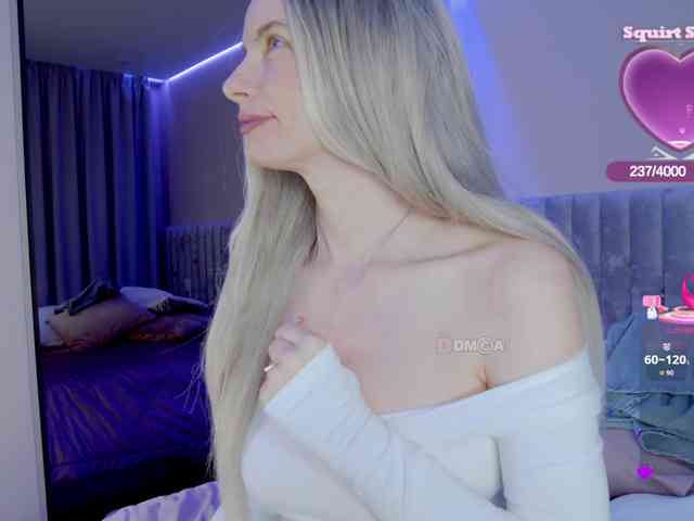 Monika-22 webcam