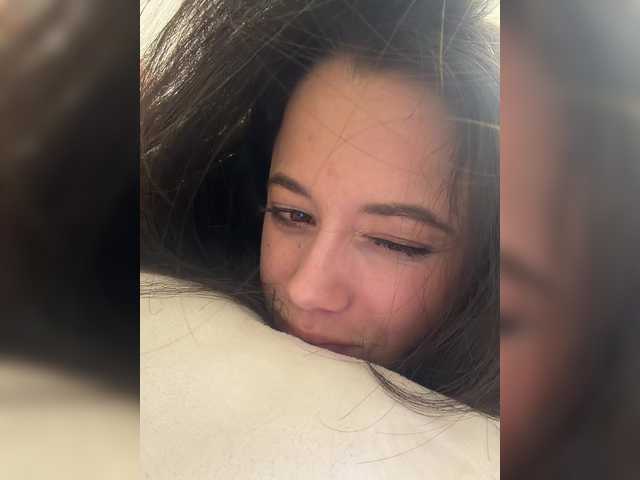 Taanni's BongaCams show and profile