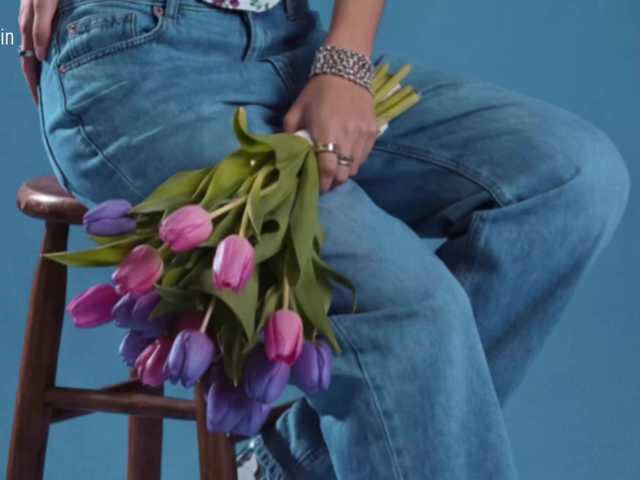 Taanni's BongaCams show and profile