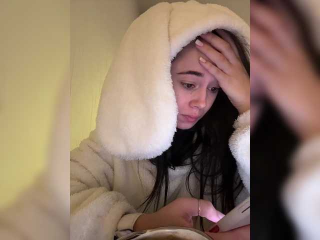 Taanni's BongaCams show and profile