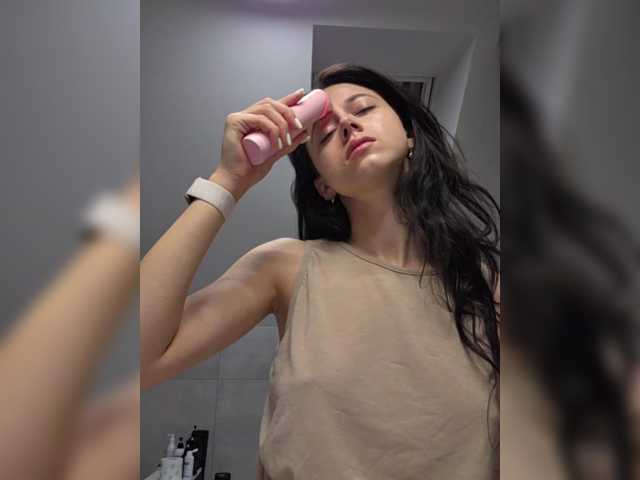 Sex chat gratuit in direct cu Taanni pe BongaCams