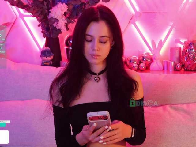 go to chat with Taanni