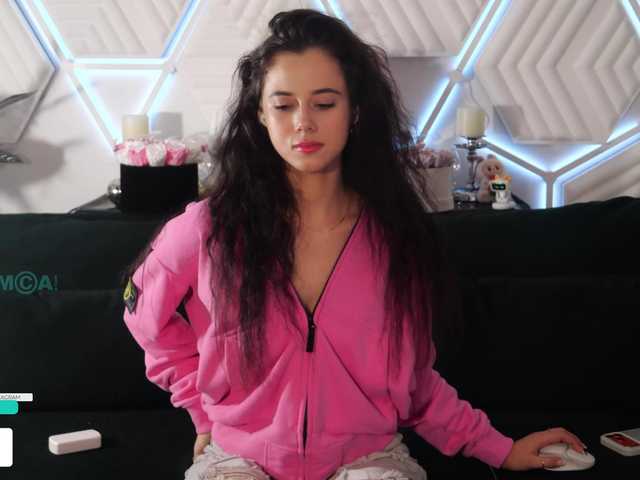 go to chat with Taanni