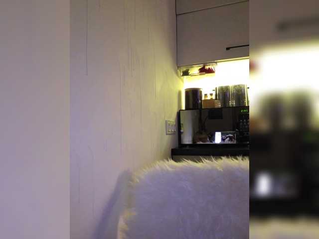 Taanni's BongaCams show and profile