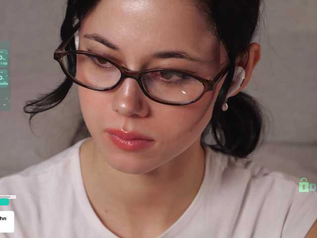 Taanni's BongaCams show and profile