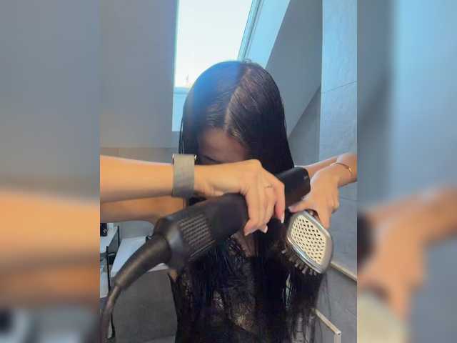 go to chat with Taanni