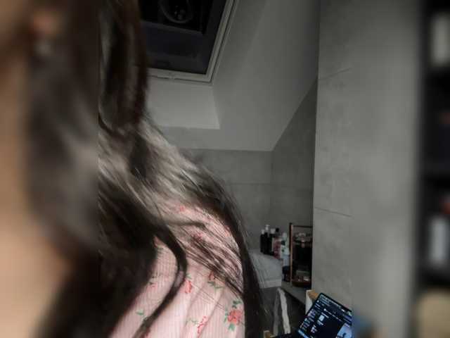 Sex chat gratuit in direct cu Taanni pe BongaCams