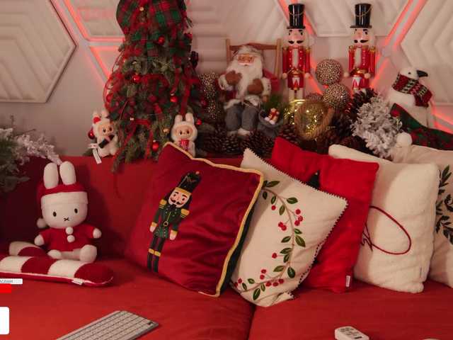 Taanni's BongaCams show and profile