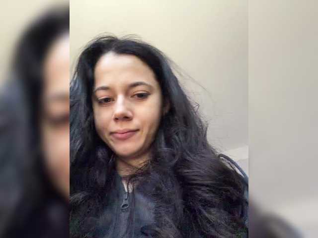 Taanni's BongaCams show and profile