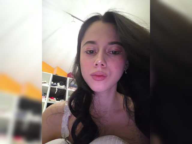 Taanni's BongaCams profile