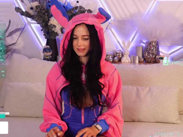 go to chat with Taanni