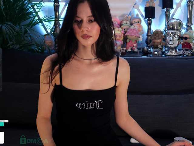 go to chat with Taanni