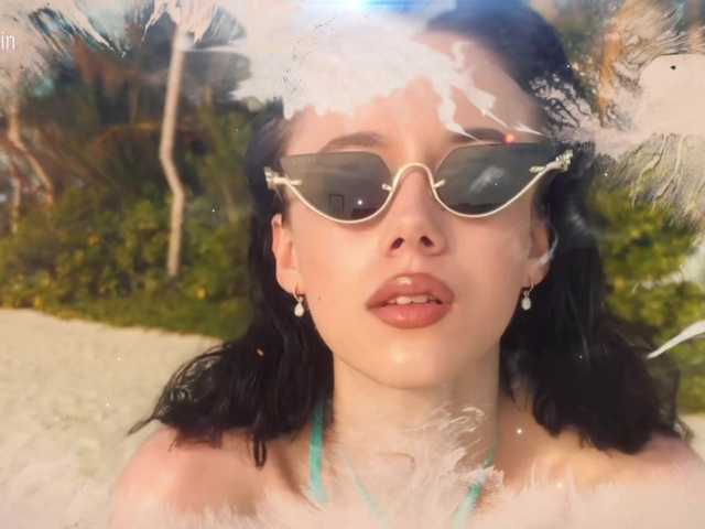 Taanni's BongaCams show and profile