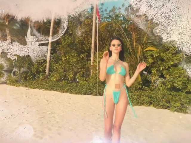 Taanni's BongaCams show and profile