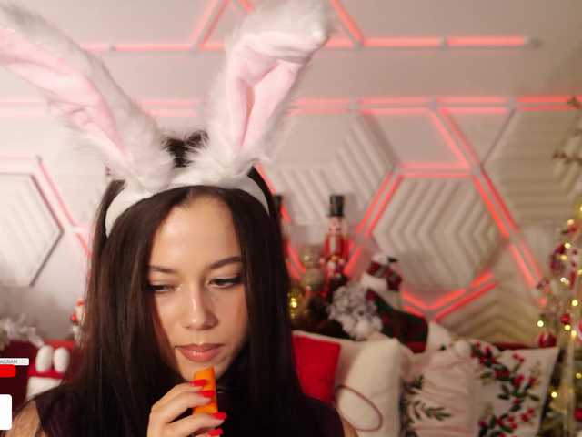 go to chat with Taanni