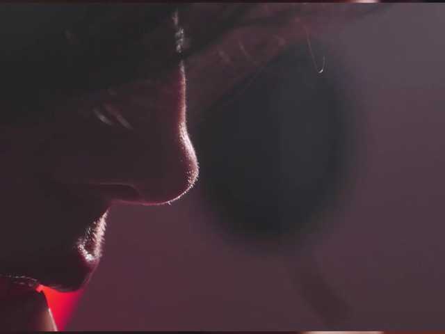 Taanni's BongaCams show and profile