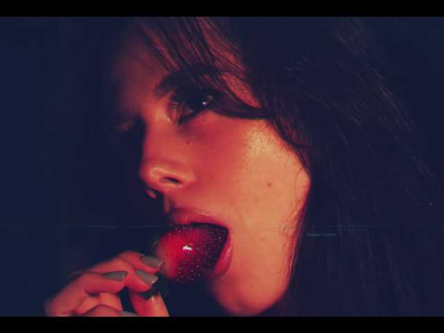 Taanni from BongaCams