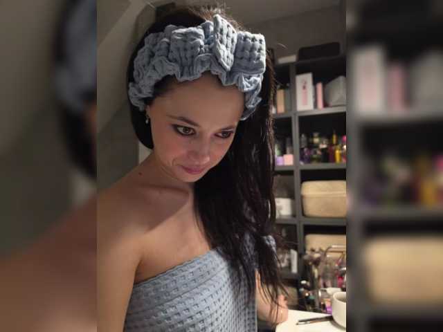 Taanni's BongaCams profile