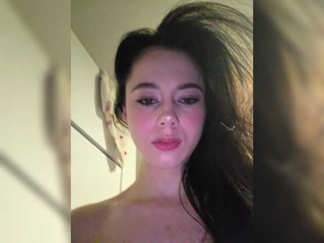 Taanni's BongaCams profile