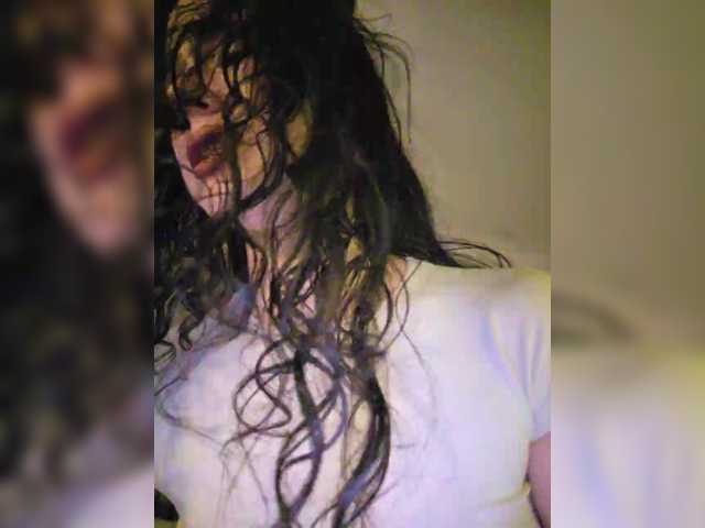 Taanni's BongaCams profile