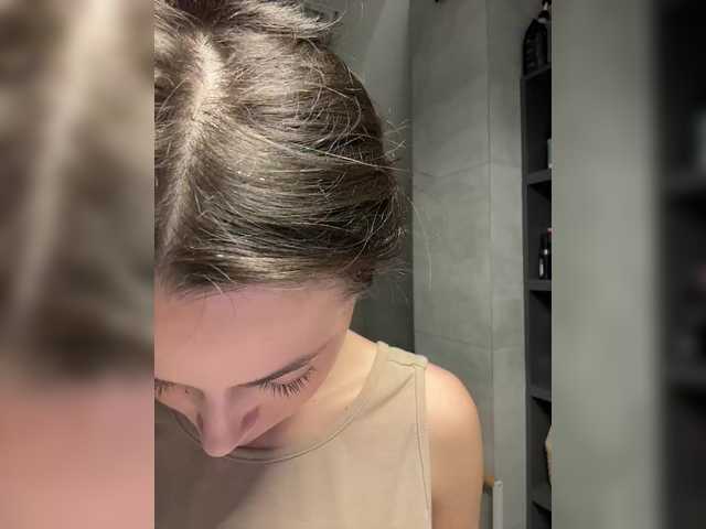 Taanni's BongaCams show and profile