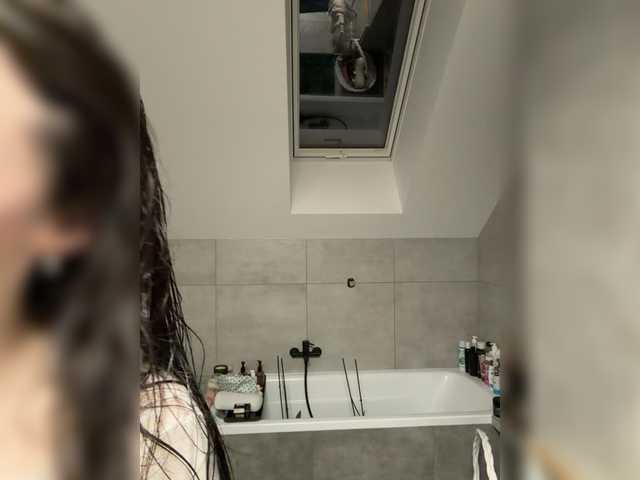 Sex chat gratuit in direct cu Taanni pe BongaCams