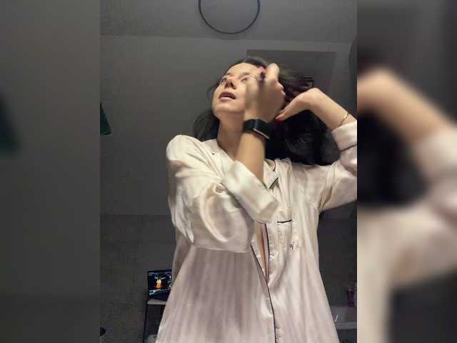 go to chat with Taanni