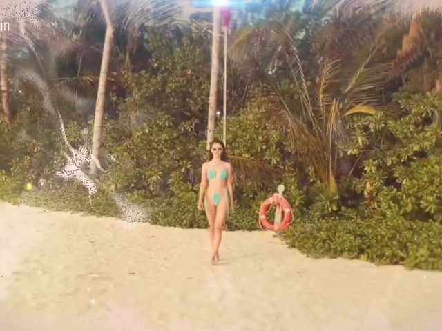 Taanni's BongaCams show and profile