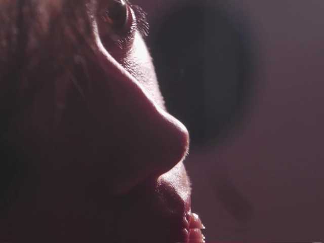 go to chat with Taanni