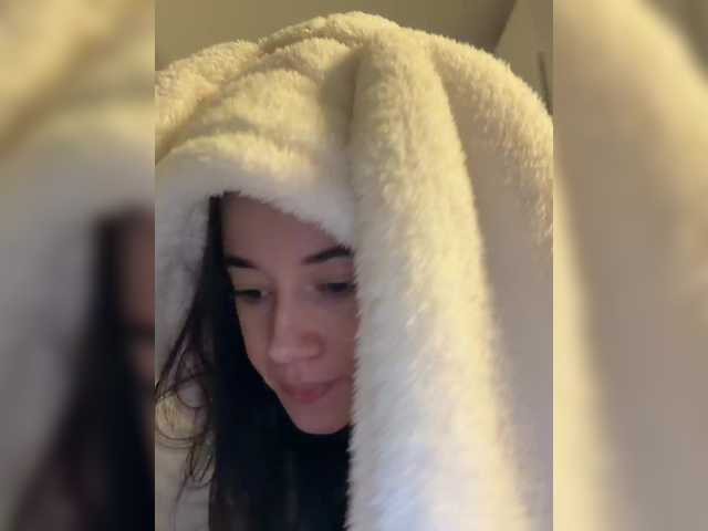 Taanni's BongaCams show and profile