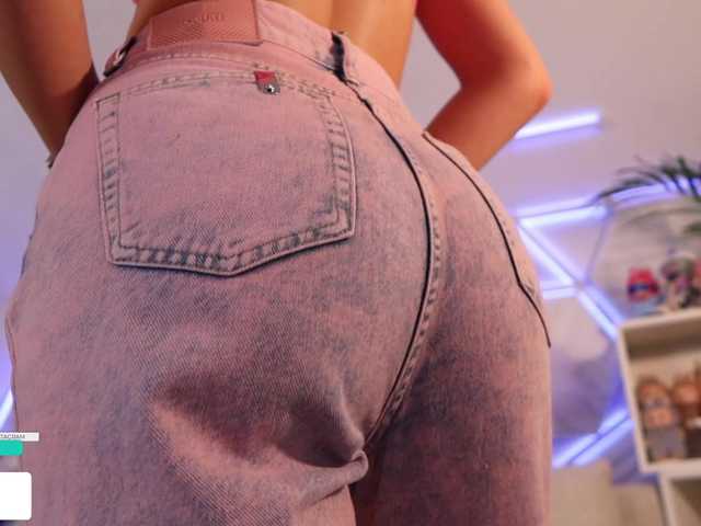 Taanni's BongaCams profile