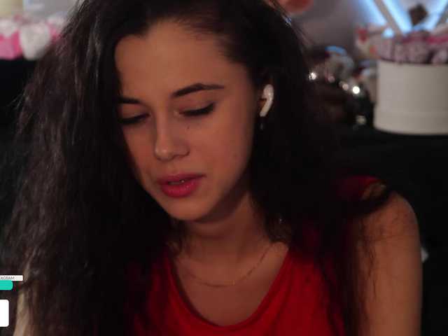 Taanni's BongaCams show and profile