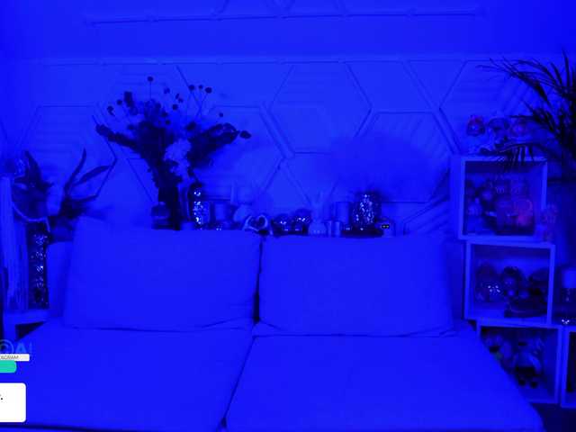 Taanni's BongaCams show and profile