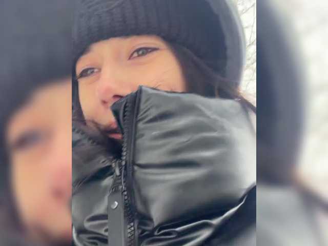 Taanni's BongaCams show and profile