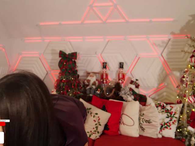 go to chat with Taanni